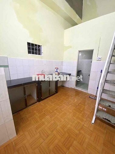 Cho thuê nhà gần giáo xứ Khiết Tâm,/Lê Thị Hoa,p.Bình Chiểu TD giá 8tr