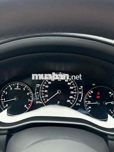 Mazda 3 2022 1.5L Luxury - 2800 km