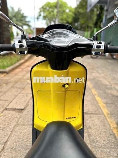 Bán Vespa Sprint 2015 Chính Chủ Sang Tên.