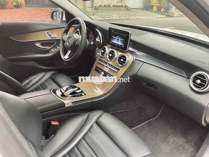 Mercedes Benz C Class 2018 C250 Exclusive