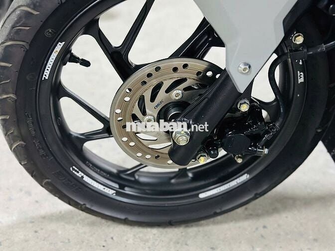 XE MÁYTHANH TÙNG_VARIO 160 XÁM XI NGUYÊN BẢN 99%