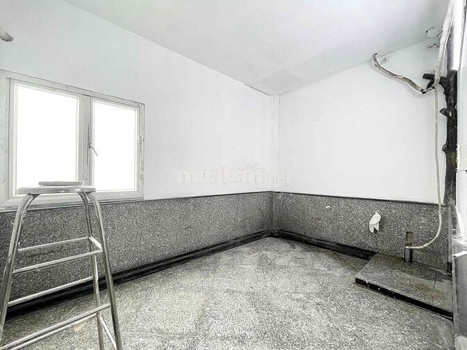 CHO THUÊ 3PN FULL NT K GIỚI HẠN NGƯỜI Ở GẦN EMART PHAN HUY ÍCH,ĐH IUH