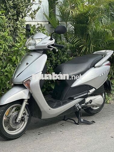 honda Lead 110..bstp..máy zin êm..như hình