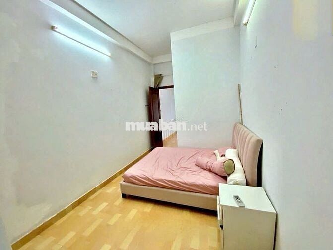 Nhà thuê 3PN 3WC Sân thượng💥 Phạm Văn Bạch 11 triệu💥P15 Tân Bình