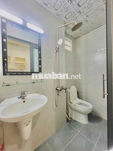 CH 2 PHÒNG NGỦ FULL NỘI THẤT - THANG MÁY NGAY KẾ CẦU BÔNG