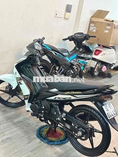 Ex 1s9A xuống áo 2010 trắng đen nợ xấu đưa trc 10t