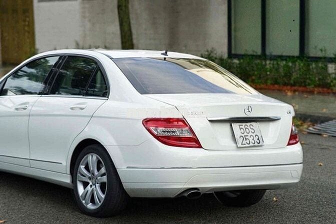 Em band Mercedes C200 sản xuất 2010 zin đẹp