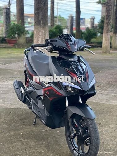 Xe máy Honda Air Blade 125 đời 2017 màu đen