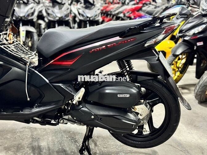 XE MÁYTHANH TÙNG_AIR BLADE 125FI ĐEN NHÁM BAO ZIN