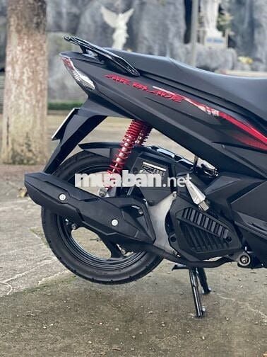 Xe máy Honda Air Blade 125 đời 2017 màu đen