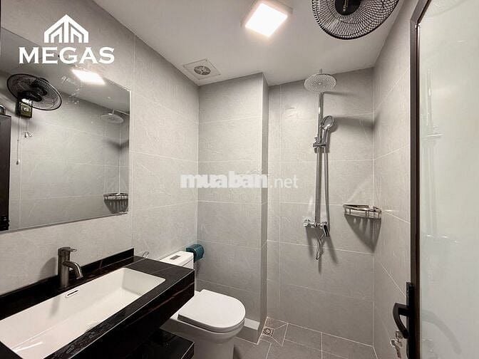 CĂN HỘ 1N1K BAN CÔNG THOÁNG FULL NỘI THẤT MỚI TINH NGAY GOLDMARK CITY