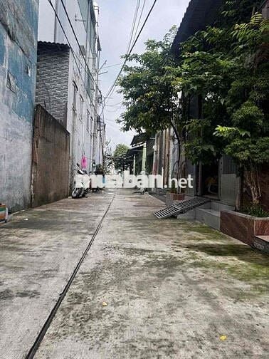 NHÀ 1 LẦU- HẺM OTO- GIÁP BÌNH LONG