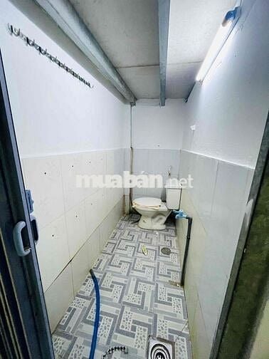 cho thuê phòng tầng trệt có gác đường lê đình cẩn- gần tên lửa