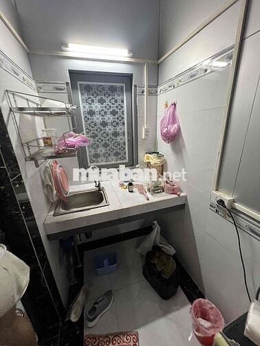 pass phòng trọ Võ Thị Nhờ tháng 11, có thang máy, bãi xe, wifi free