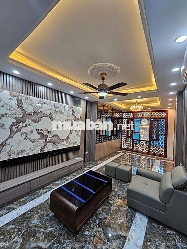 NHÀ MỚI Ở LUÔN - FULL NỘI THẤT XỊN - 6 TẦNG THANG MÁY - DÂN TRÍ CAO