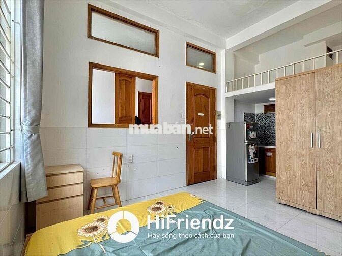 Phòng trọ , có gác cao cửa sổ trời , giá rẻ Huỳnh tấn phát Quận 7