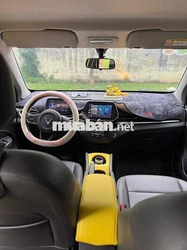 VinFast VF5 2025 - 2700 km