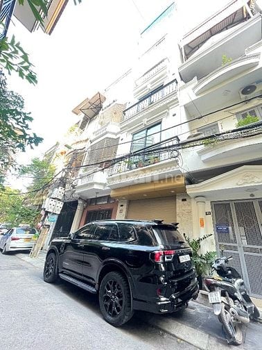 Phân Lô Thái Hà Dt 50m Mt 4,25m x3t đường hè oto 20 tỷ. Phân Lô Thái Hà Dt 50m Mt 4,25m x3t đường hè oto 20 tỷ.