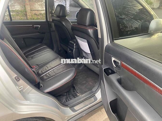 Hyundai Santa Fe 2009 2.0L - 23 km máy dầu