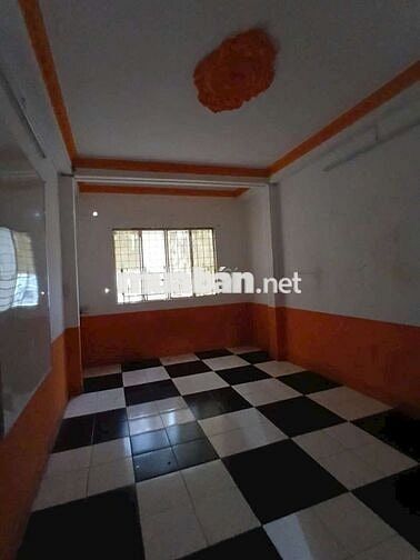 CHO THUÊ NHÀ MẶT TIỀN TRẦN BÌNH TRỌNG P1 Q5