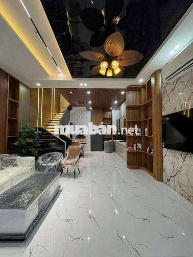 Cho thuê nhà 4 tầng k oto Trần Cao Vân, thanh khê