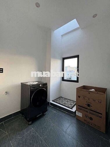 Cho thuê nhà 4 tầng k oto Trần Cao Vân, thanh khê