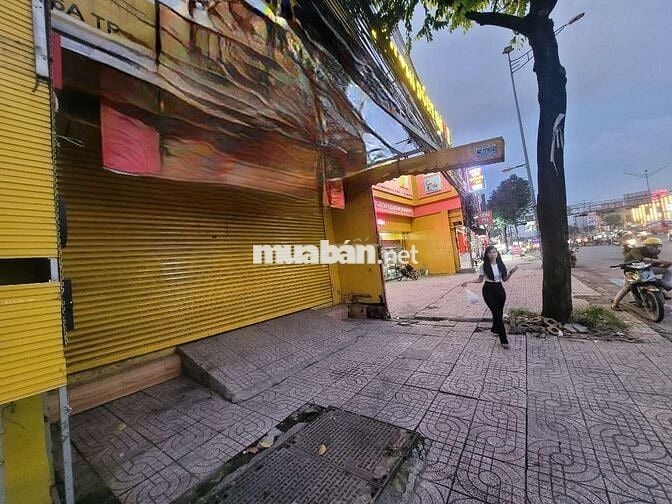 MB KD VITRI ĐẸP NGÂY NGÃ 3 KHU VỰC SẦM UẤT GIÁP TÂN BÌNH . DT 6X30