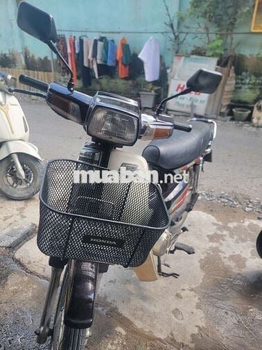 Do nhà chật chội Mà xe thì dư nên muốn bán đi bớt