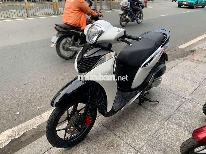 Honda SH mode 2015 mới 90% Bstp chính chủ