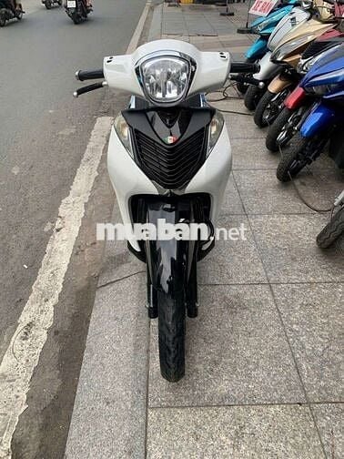 Honda SH mode 2015 mới 90% Bstp chính chủ