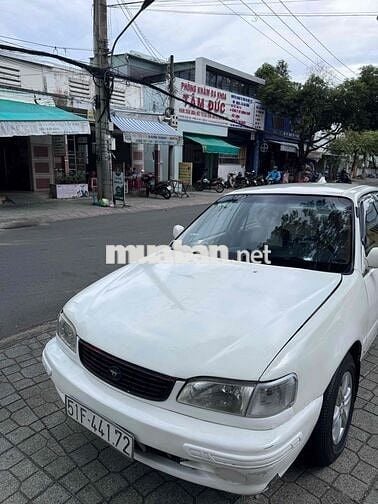 Toyota Corolla 1999 - 123456 km