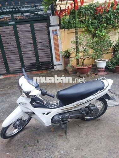Bán xe Yamaha Sirius mầu trắng chính chủ