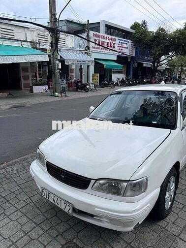 Toyota Corolla 1999 - 123456 km