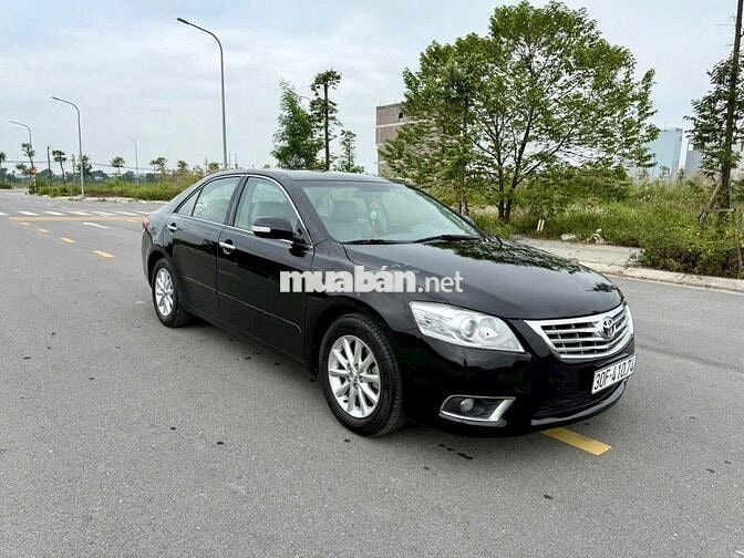 Toyota Camry 2010 2.0E - 79998 km