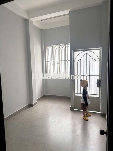 Bán nhà Tân Bình Hxh 3 tầng sử dụng 60m2 chỉ 4 tỷ