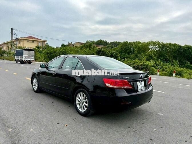 Toyota Camry 2010 2.0E - 79998 km
