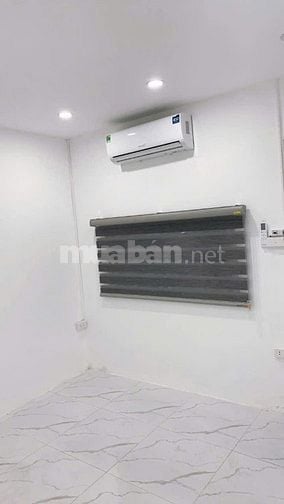 Nhà đẹp 3 tầng ở luôn phố Thái Hà giá chỉ 984 triệu Nhà đẹp 3 tầng ở luôn phố Thái Hà giá chỉ 984 triệu