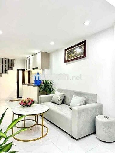 NHÀ ĐẸP TRƯƠNG ĐỊNH, NỞ HẬU- VỪA TIỀN - Ở NGAY - GẦN TRƯỜNG ĐH, B.viên