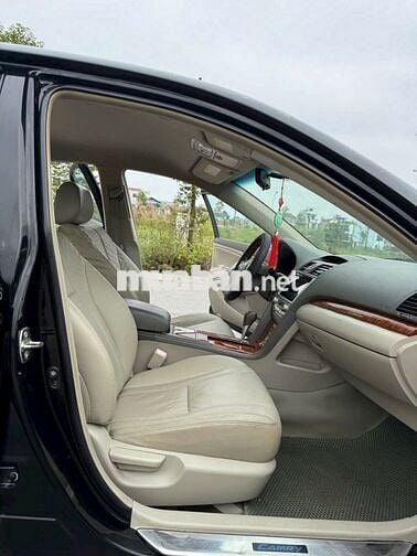 Toyota Camry 2010 2.0E - 79998 km