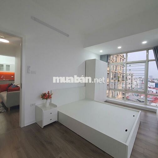 Cho thuê căn hộ 3PN chung cư 4f mặt phố Vũ Phạm Hàm, Hà Nội