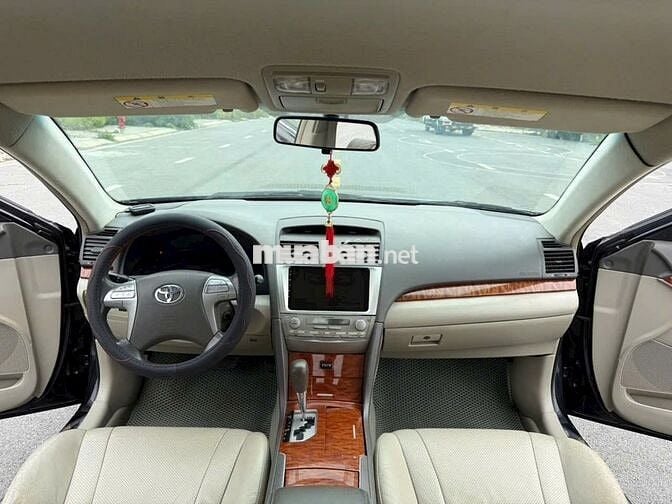 Toyota Camry 2010 2.0E - 79998 km