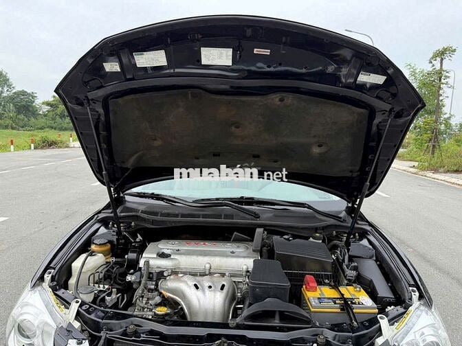 Toyota Camry 2010 2.0E - 79998 km