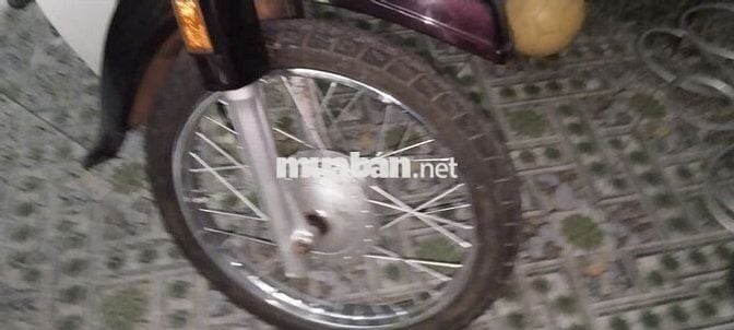 Xe máy Honda Super Dream 2009 màu nâu trắng