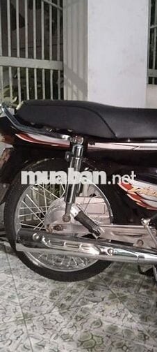 Xe máy Honda Super Dream 2009 màu nâu trắng