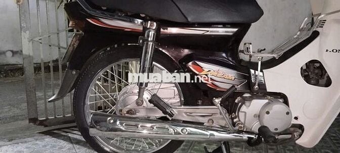 Xe máy Honda Super Dream 2009 màu nâu trắng