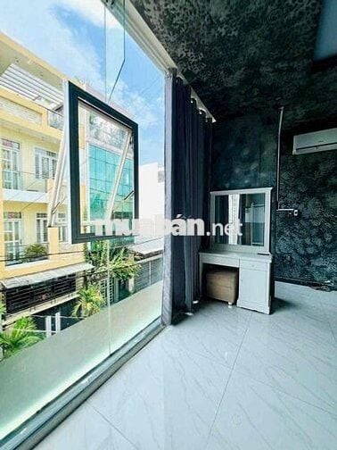 Sang CHDV 8pnquận Tân Phú view đẹp đang hoạt động