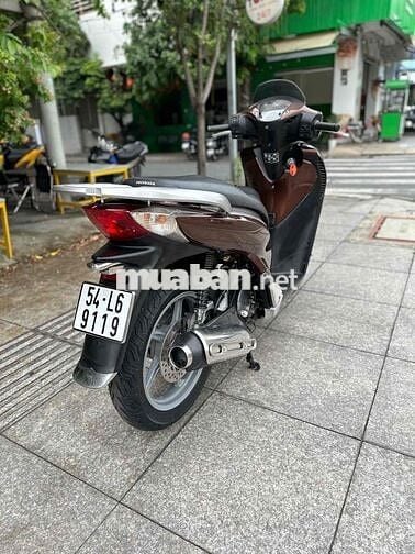 sh 150i 2010 nhập 3 cục zin 19000km chao zin 100%