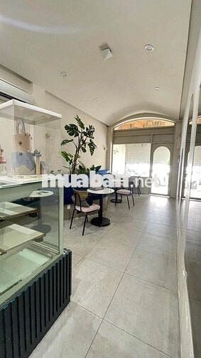 🔥 CỰC PHẨM NHÀ MẶT TIỀN 31 NGUYỄN TRUNG NGẠN – QUẬN 1  TRỆT 3 LẦU 45T🔥