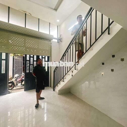 Bán nhà sổ hồng chung đất thổ cư khu dân cư Thới An quận 12