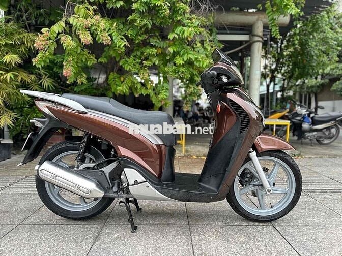 sh 150i 2010 nhập 3 cục zin 19000km chao zin 100%